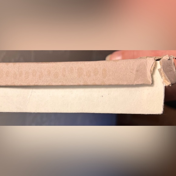 Silpada Labradorite Leather Crystal "Blue Streak" Necklace with Egyptian Motifs - Picture 11 of 13